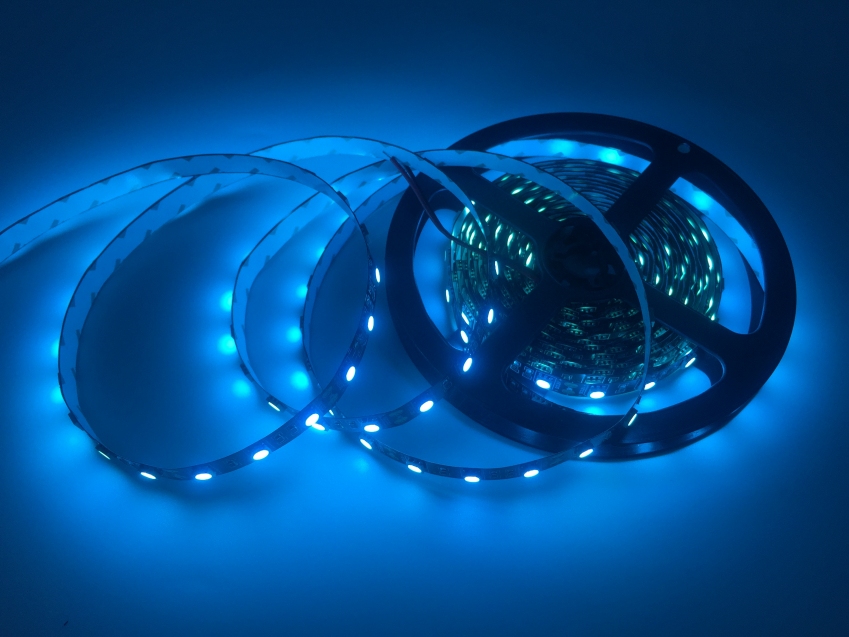 5M_5050_Ice_Blue_LED_Strip_2