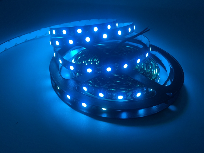 5M_5050_Ice_Blue_LED_Strip_3