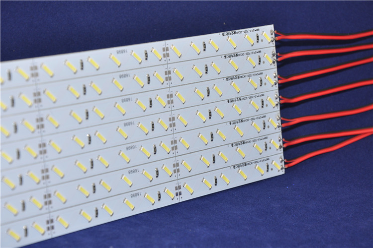 Rigid_Strip_DC24V_72_SMD_7020_1