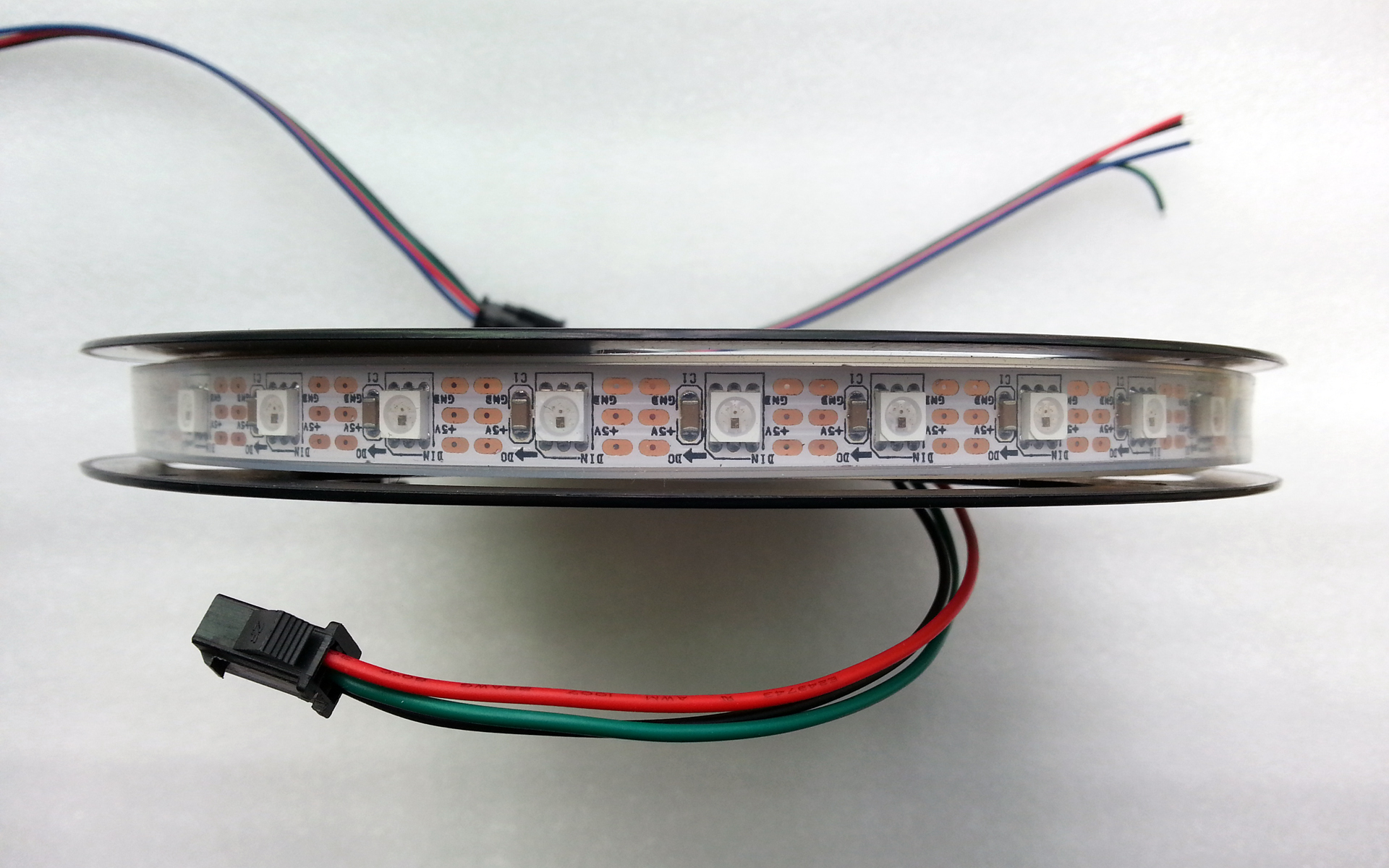 digital_WS2811_IC_waterproof_RGB_5050_LED_light_strip