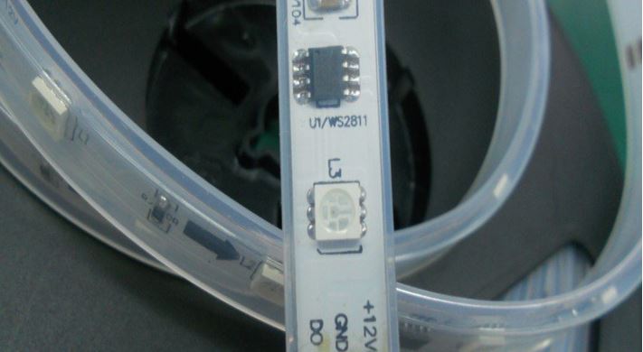 waterproof_WS2811_IC_intelligent_digital_programmable_SMD_RGB_LED_light_strip